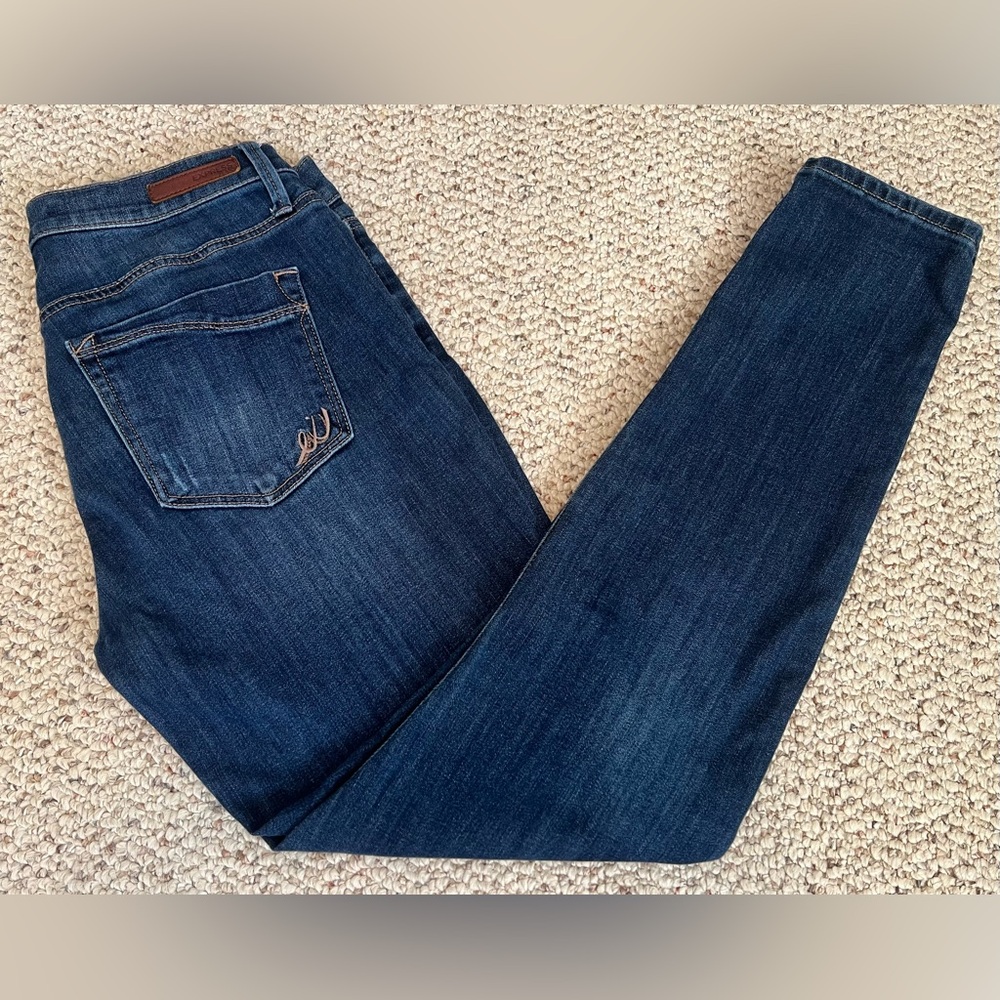 Express Women’s Skinny Jean
